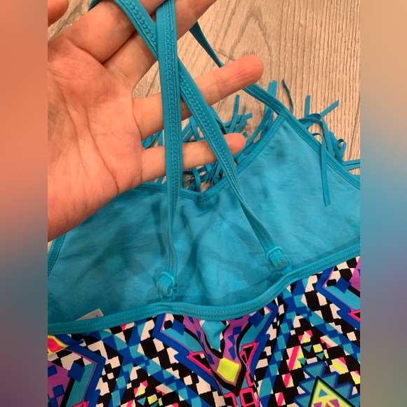 Justice girl’s swimsuit size 12 - Picture 4 of 6